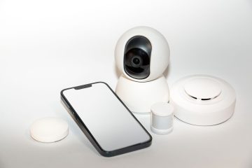 Akıllı ev sensörleri ve telefon
