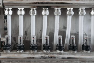 Kolektör üzerinde debimetre dizisi